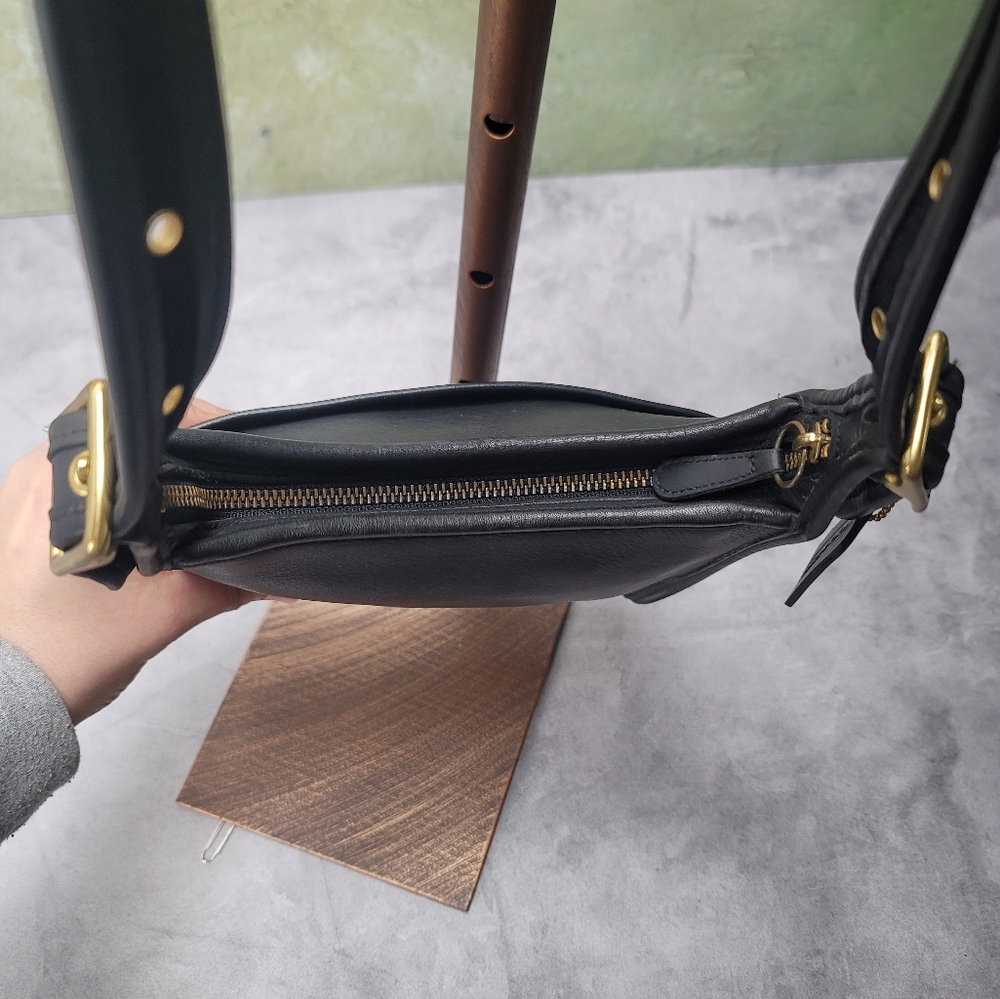 Coach Vintage Legacy Zip Bag 1999 - Picture 6 of 15
